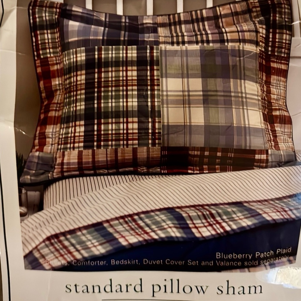 Pillow sham new fits 20” x 26” pillow 50%cotton 50%polyester fiberfill Colormate